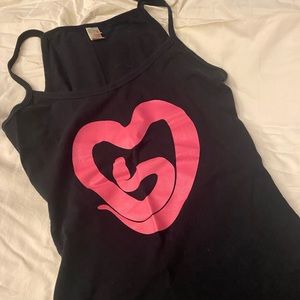 Snake heart tank top size small
